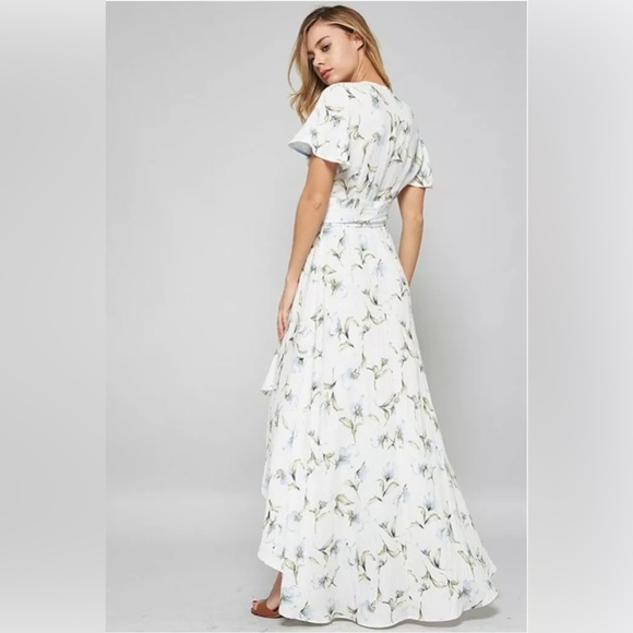 Dresses & Skirts - ADRIENNE Floral Wrap Dress